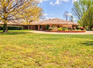 11 Branderwood St, Norman, OK 73072