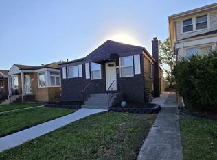 12530 S Justine St, Calumet Park, IL 60827