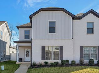 2183 Hospitality Ln, Murfreesboro, TN 37128