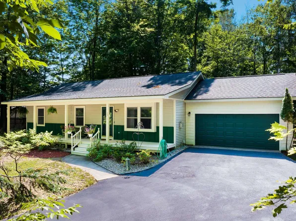 272 Lauri Wil Ln, Traverse City, MI 49696