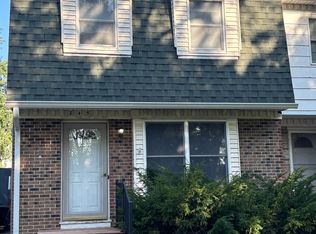 345 Monroe St, Oswego, IL 60543