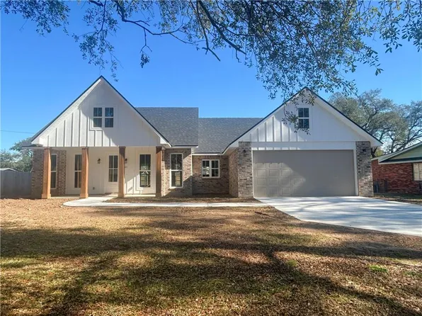 5707 Navaho Trl, Alexandria, LA 71301