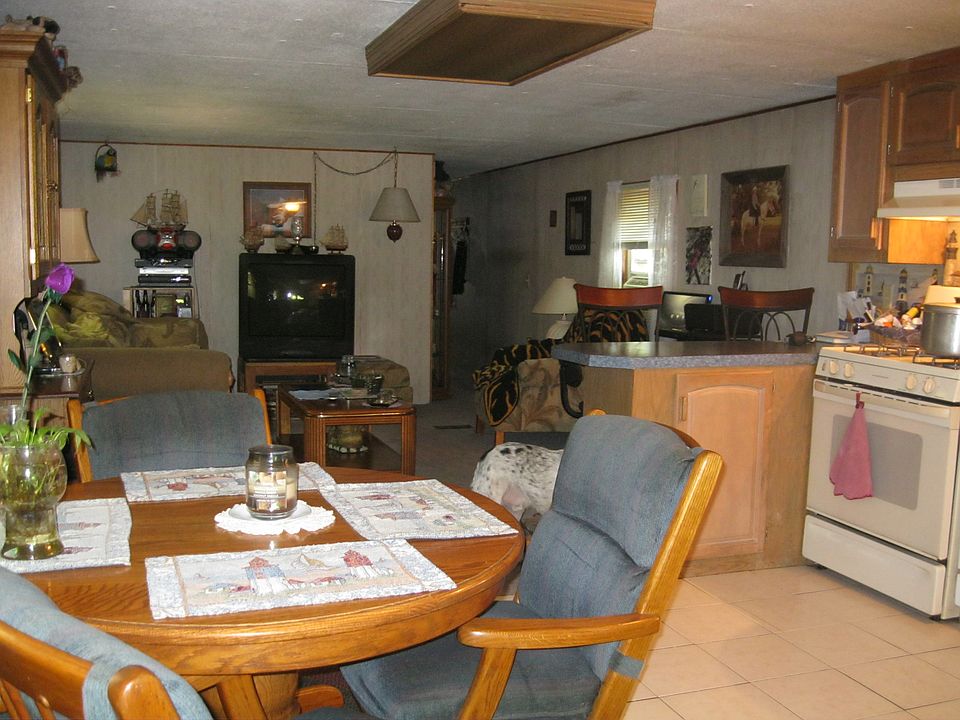 1st image of 12601 Glorietta Dr NE