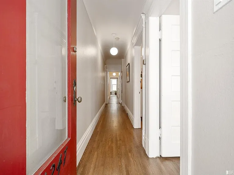 1247 Jackson St #1247 — Photo 2