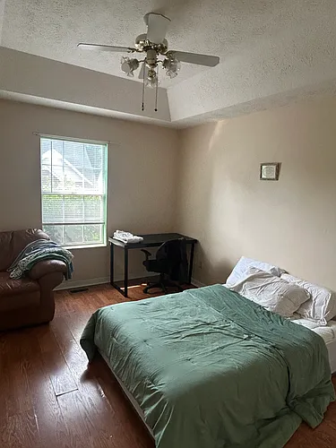 510 Bellmore Pl Photo 1