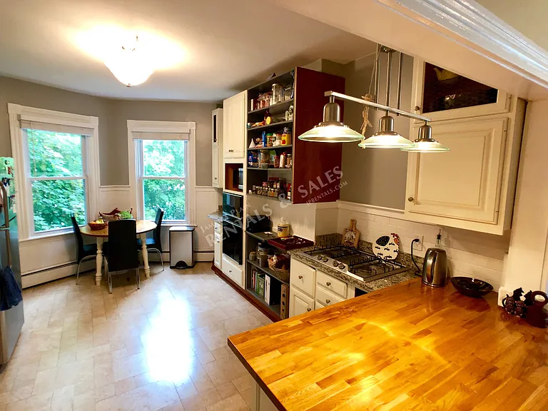 64 Mozart St #2 — Photo 1