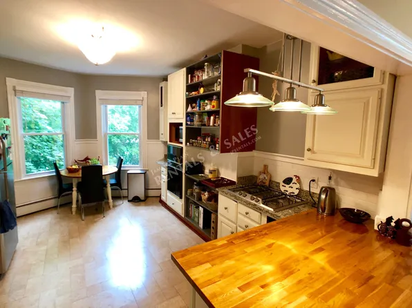 64 Mozart St #2, Jamaica Plain, MA 02130