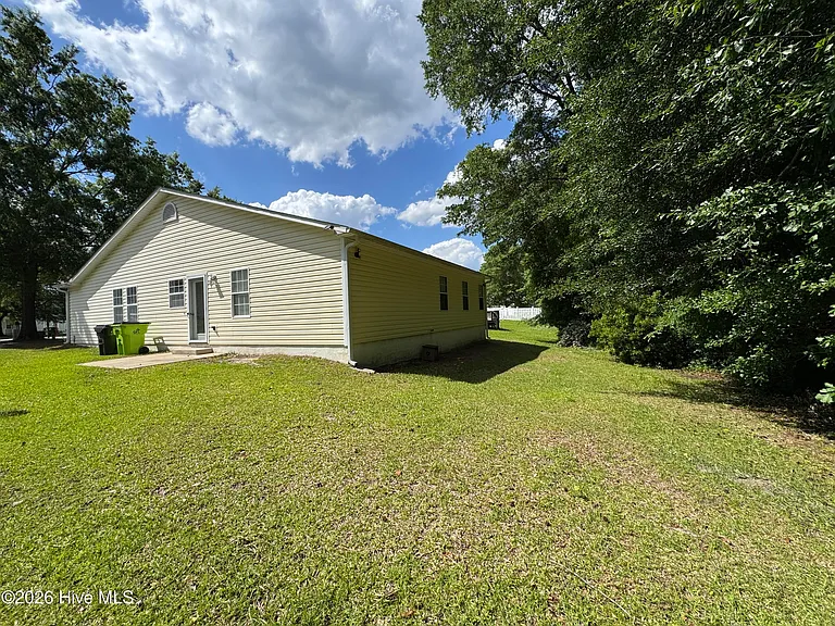 521 Jimmies Creek Dr — Photo 30