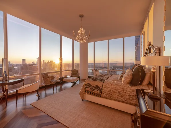 157 West 57th Street image 11 of 18