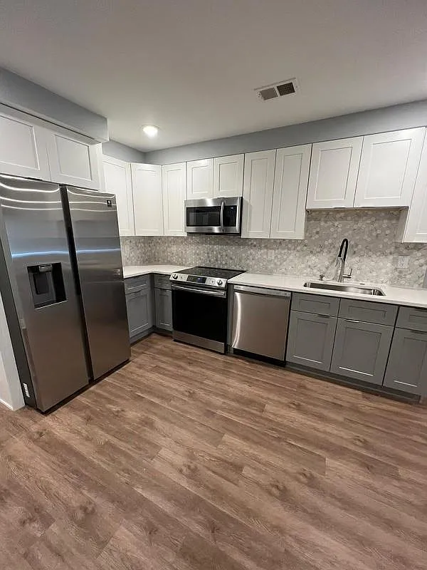 1416 Germantown Ave — Photo 1