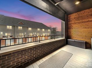 3018 Kalex Ct, Charlotte, NC 28204