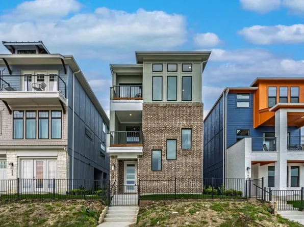 804 War Admiral Dr, Rowlett, TX 75088