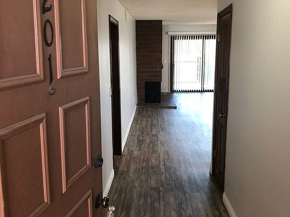 4th image of 900 Cedar St Unit 201