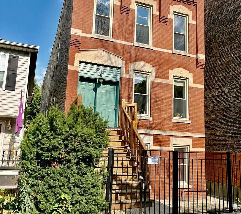 1st image of 2215 N Campbell Ave APT 3F