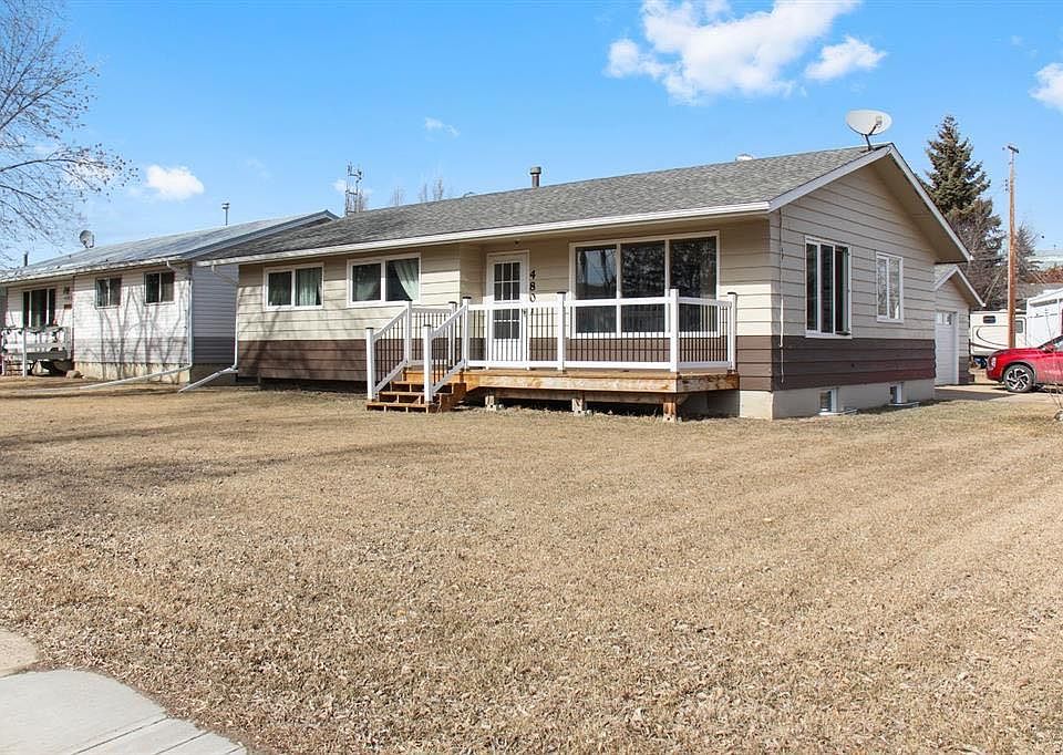 1st image of 4801 SW 48th Ave