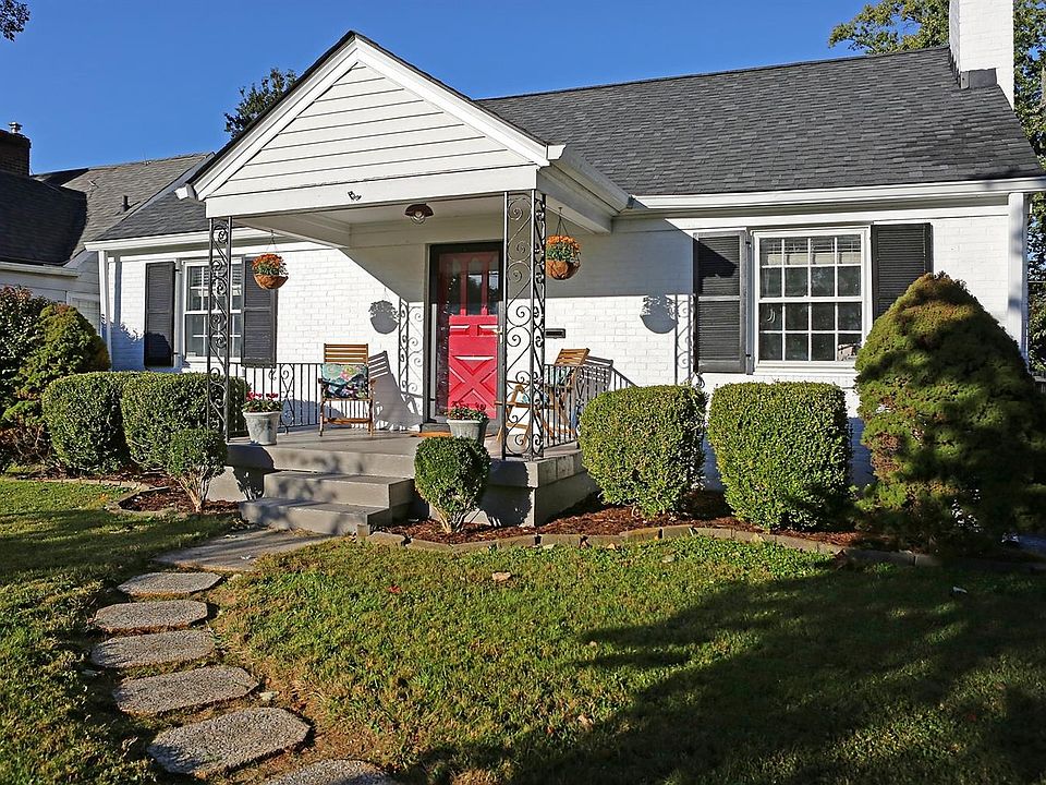 1st image of 202 N Hubbards Ln
