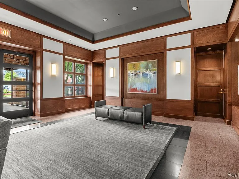 250 E Harbortown Dr #404 — Photo 4