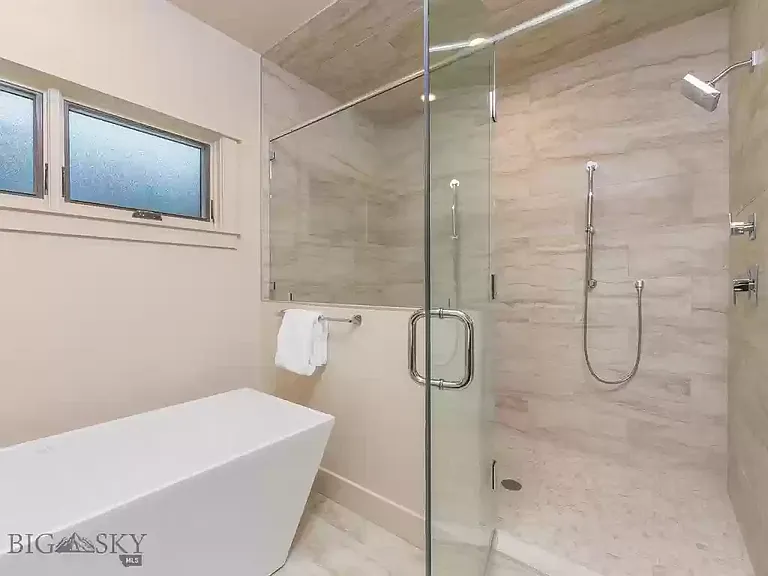 235 Pheasant Tail Ln #B — Photo 21