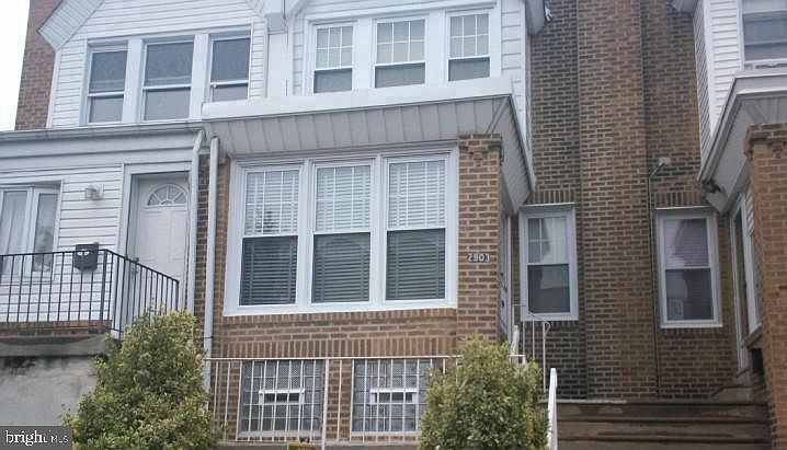 1st image of 2903 Hale St