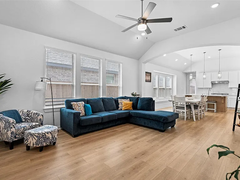 7478 Cattail Falls Ln — Photo 5