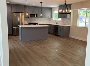 63 E Avenida De Las Flores, Thousand Oaks, CA 91360