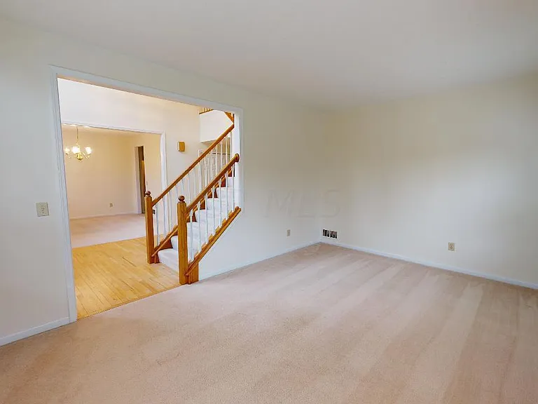 6498 Ringsend Ct — Photo 7