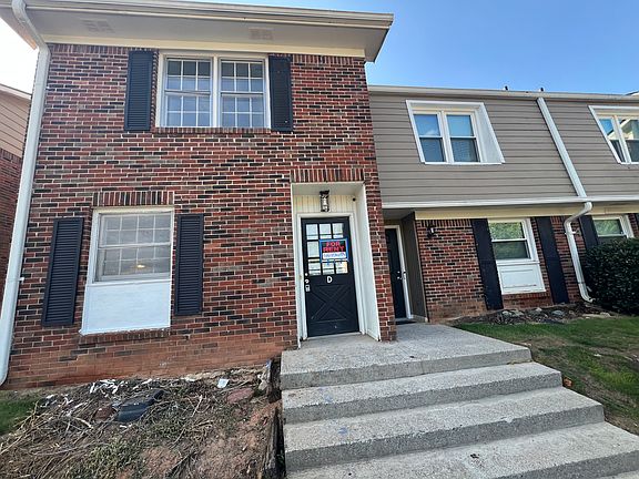 2nd image of 2060 Kings Gate Cir
