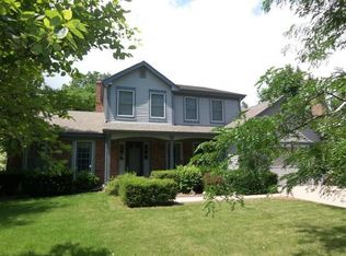 1521 Juliet Ln, Libertyville, IL 60048