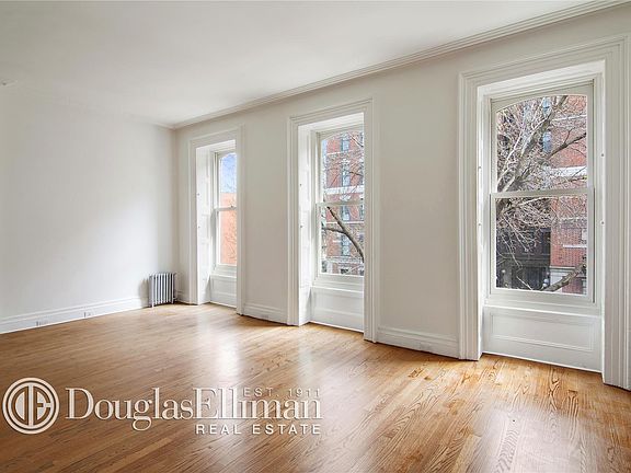 2nd image of 103 Gates Ave