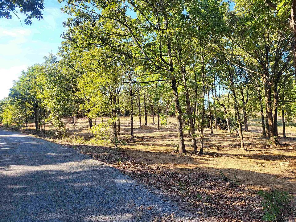 1st image of 599 Beryl Rd S