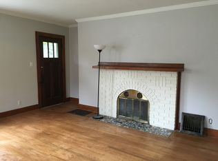 1920 35th St, Des Moines, IA 50310