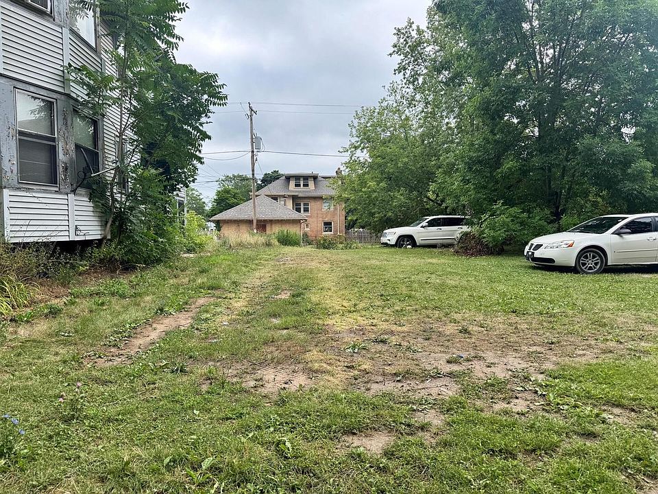 2nd image of 2356 N 44TH STREET