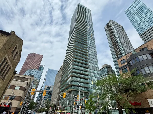 33 Lombard St, Toronto, ON