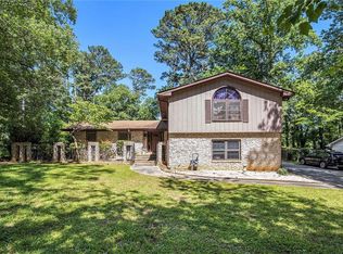 5491 Valley Brook Rd SE, Mableton, GA 30126