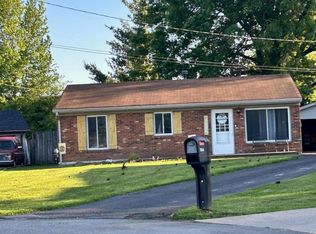 7606 Tommie Ct, Louisville, KY 40258