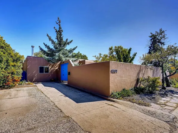 1307 Morelia St #A, Santa Fe, NM 87505