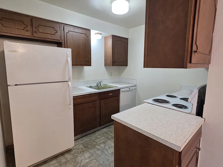 527 Washington St #4 — Photo 7