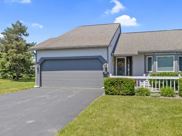 354 Summerhaven Dr N, East Syracuse, NY 13057