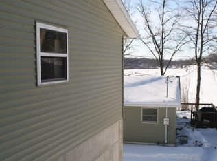 5223 Hurt Dr, Delton, MI 49046