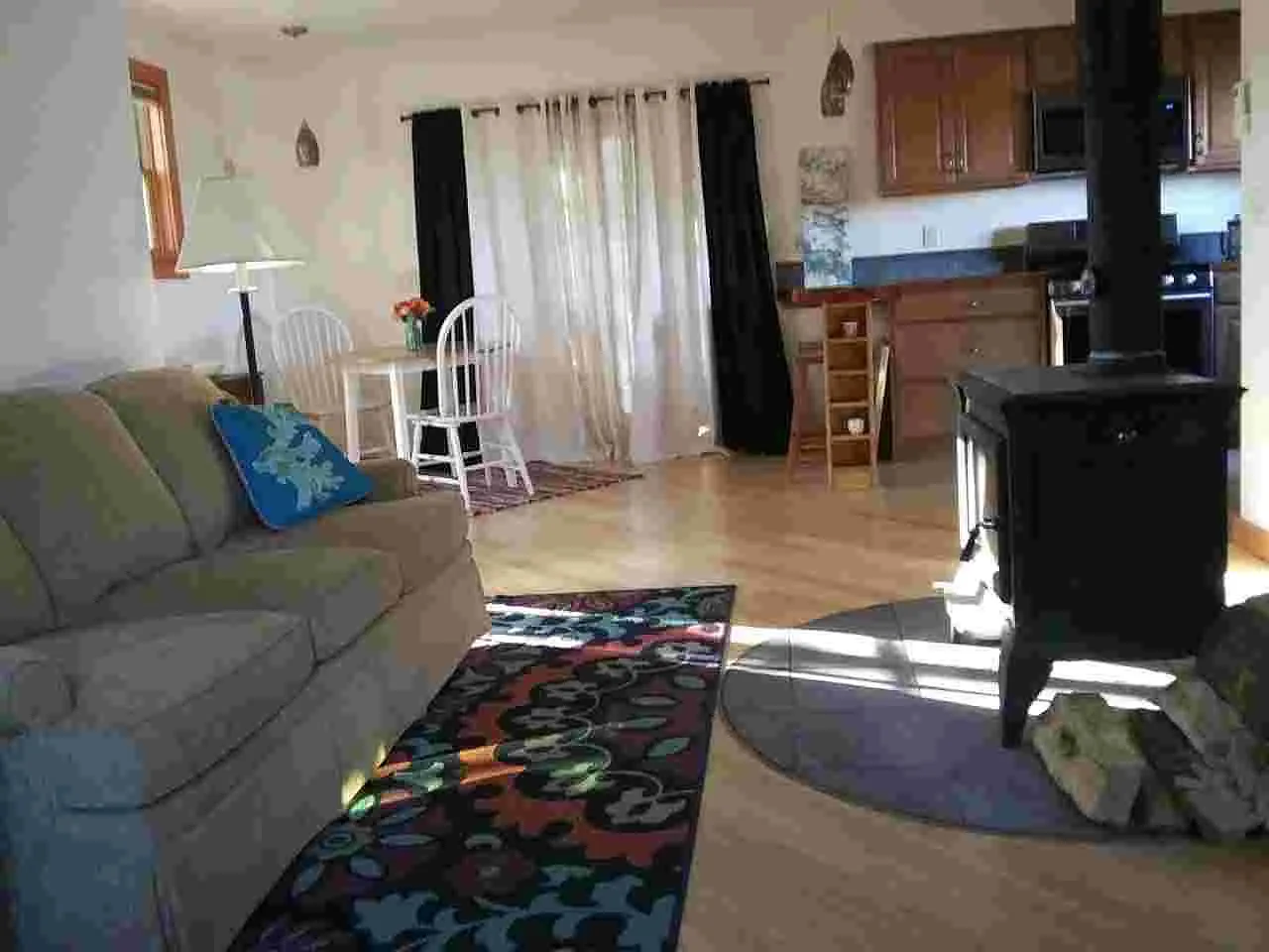 100 Gunderman Rd — Photo 3