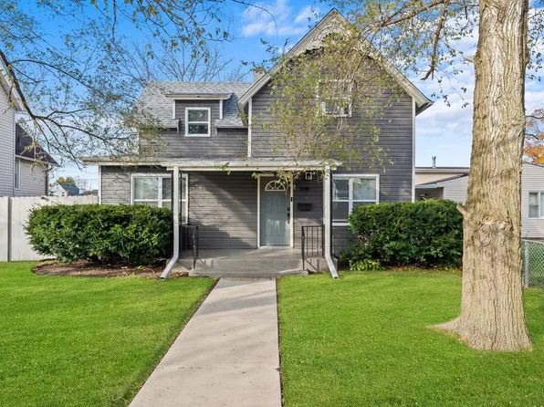 3008 Elizabeth Ave, Zion, IL 60099