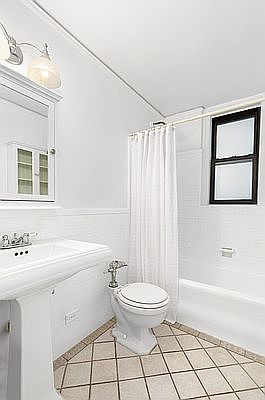 5th image of 400 E 59th St APT 3H