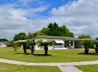 1232 E Lombardy Dr, Deltona, FL 32725