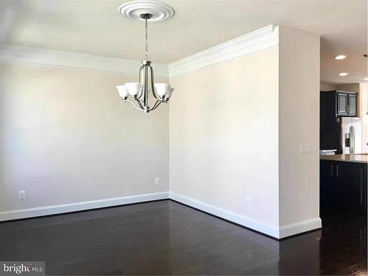 7088 Darbey Knoll Dr — Photo 6