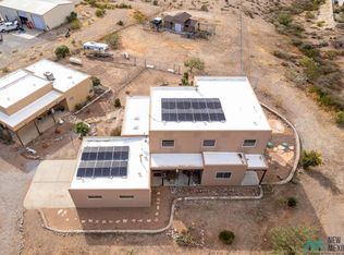 5012 Heno Mine Rd, Las Cruces, NM 88011