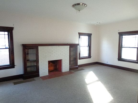 5th image of 2246 Coronado Ave