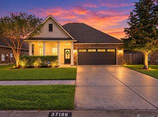 37196 Sills Dr, Prairieville, LA 70769