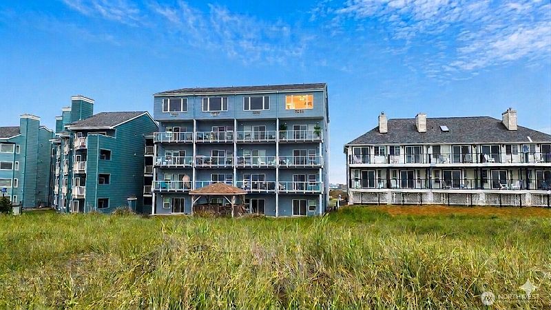 5th image of 1335 Ocean Shores Boulevard SW #S51