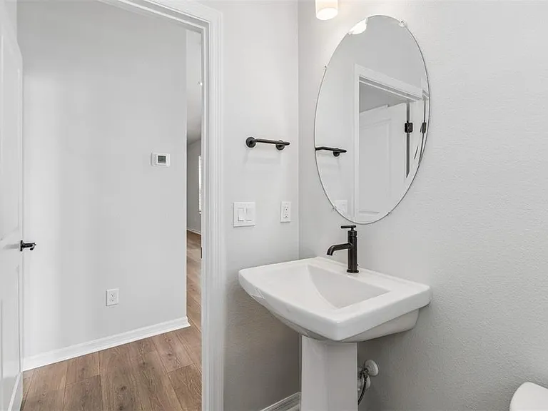 4357 Roush — Photo 14