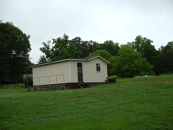 5th image of 1138 Bridges St